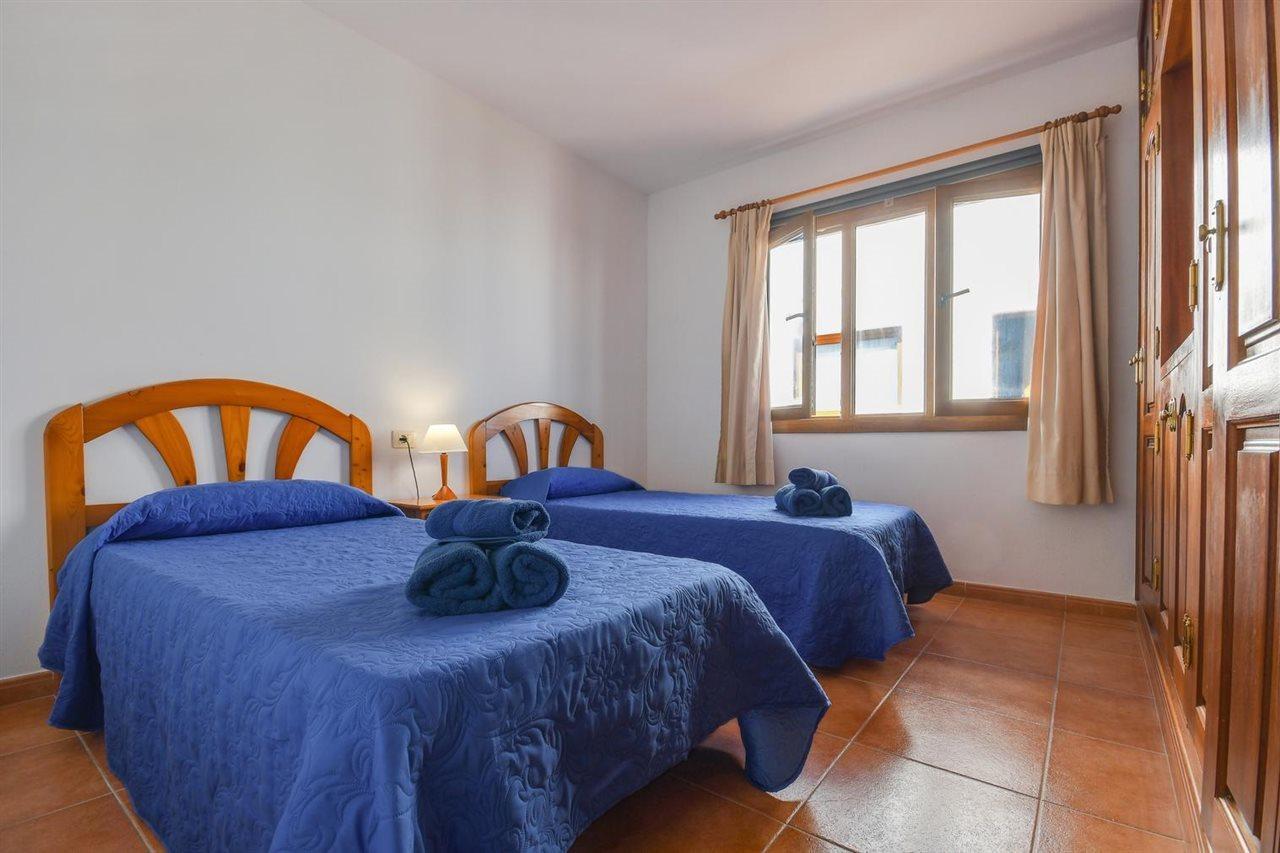 Apartamentos Flor Uno Caleta de Sebo Exteriör bild