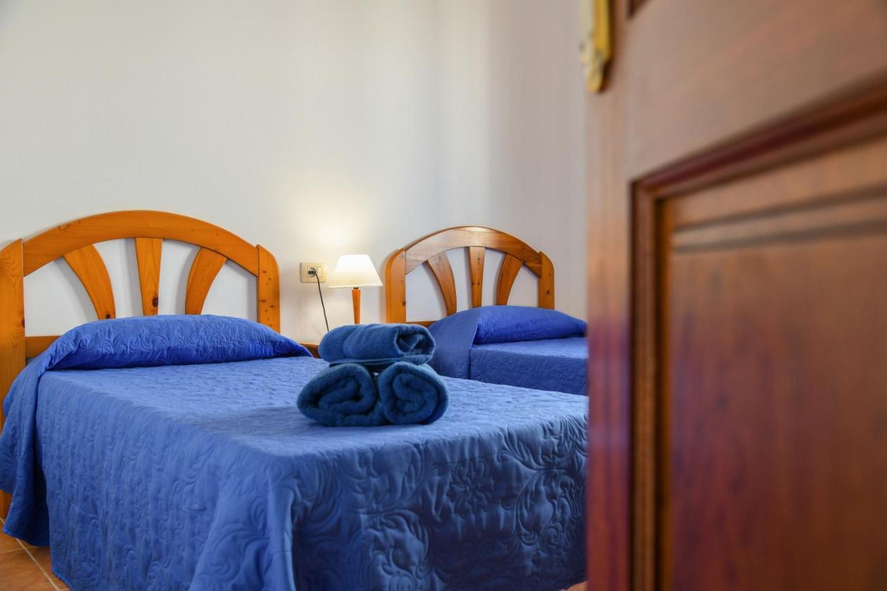 Apartamentos Flor Uno Caleta de Sebo Exteriör bild